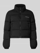 Guess Jeans Cropped Steppjacke mit Stehkragen in Black, Größe L