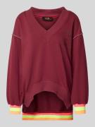 miss goodlife Relaxed Fit Sweatshirt mit V-Ausschnitt Modell 'Hey You'...