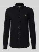 Lacoste Slim Fit Freizeithemd in Struktur-Optik in Black, Größe 39