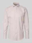 Profuomo Slim Fit Business-Hemd mit Kentkragen in Sand, Größe 38