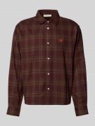 PROHIBITED Freizeithemd mit Knopfleiste in Bordeaux, Größe L