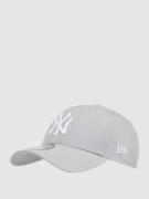 New Era Cap mit 'New York Yankees'-Stickerei in Hellgrau, Größe 1
