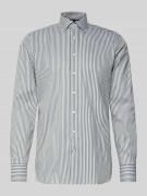 OLYMP SIGNATURE SLIM FIT Slim Fit Freizeithemd mit Kentkragen Modell '...