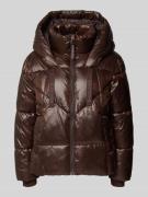 s.Oliver RED LABEL Boxy Fit Steppjacke mit Kapuze in Dunkelbraun, Größ...