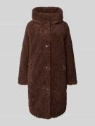 Mazine Regular Fit Mantel aus Kunstfell in Schoko, Größe L