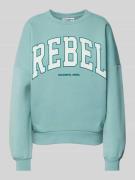 Colourful Rebel Sweatshirt mit Label-Print in Helltuerkis, Größe XS