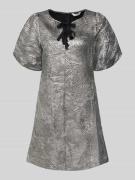 B.Young Relaxed Fit Minikleid mit Zierschleifen Modell 'Detona' in Met...