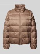 Levi's® Steppjacke mit Label-Stitching in Taupe, Größe S