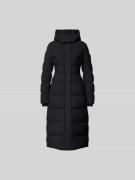 Moose Knuckles Daunenmantel mit Kapuze in Black, Größe M