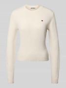 Review Eng anliegender Strickpullover mit Rundhalsausschnitt in Offwhi...