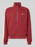 KARL KANI Sweatjacke mit Stehkragen und Eingrifftaschen in Dunkelrot, ...