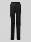 adidas Originals Sweatpants mit seitlichen Druckknopfleisten Modell 'A...