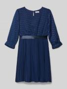 Happy Girls Kleid mit Taillenband und Rundhalsausschnitt in Marine, Gr...