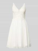 Luxuar Cocktailkleid mit Herz-Ausschnitt in Offwhite, Größe 40