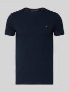 Tommy Hilfiger Slim Fit T-Shirt mit Rundhalsausschnitt in Marine, Größ...