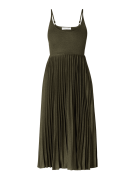 Joseph Janard Strickkleid mit Plisseefalten in Oliv, Größe 36