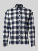 Brax Slim Fit Freizeithemd mit Kentkragen Modell 'KAY' in Marine, Größ...