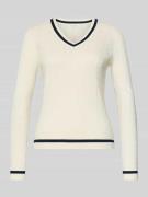 Christian Berg Woman Slim Fit Longsleeve in Strick-Optik in Offwhite, ...