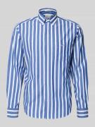 Gant Slim Fit Freizeithemd mit Brusttasche in Blau, Größe L