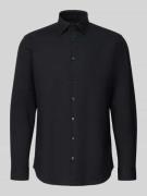 Christian Berg Men Regular Fit Businesshemd mit Kentkragen in Black, G...