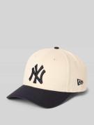 New Era Cap mit Stitchings Modell '9FORTY® MCROWN' in Black, Größe 1