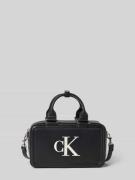 CK Calvin Klein Crossbody Bag in Leder-Optik in Black, Größe 1