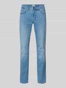 Brax Slim Fit Jeans mit Eingrifftaschen Modell 'Chuck' in Hellblau, Gr...