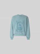 MAISON KITSUNÉ Oversized Sweatshirt mit Statement-Print in Petrol, Grö...