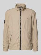 camel active Blouson mit Logo-Print und Stehkragen in Beige, Größe 48