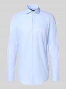 BOSS Regular Fit Businesshemd mit extra langem Arm in Bleu, Größe 39L