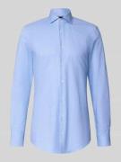 BOSS Slim Fit Businesshemd mit extra langem Arm Modell 'HANK' in Bleu,...
