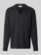 REVIEW Regular Fit Langarmhemd in Plissee-Optik in Black, Größe L