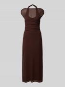 Forever New Midikleid in Layering-Optik in Schoko, Größe 32