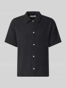 Jack & Jones Regular Fit Freizeithemd mit Kentkragen in Black, Größe L
