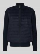 bugatti Strickjacke mit Stehkragen und Steppnähten in Marine, Größe L