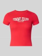 Tommy Jeans Slim Fit T-Shirt aus Baumwoll-Mix in Rot, Größe L