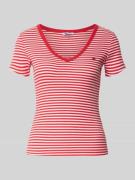 Tommy Jeans Slim Fit T-Shirt aus Baumwoll-Mix in Rot, Größe L