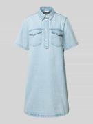 Jake*s Casual Knielanges Jeanskleid mit aufgesetzten Brusttaschen in J...
