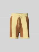 Nanushka Shorts aus Frottee in GELB, Größe M