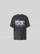 Anine Bing T-Shirt mit Motiv-Print in Black, Größe L