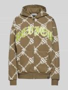 REVIEW Sweatjacke mit Label-Patches in Oliv, Größe S