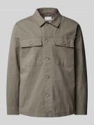 Lindbergh Hemdjacke mit Brustpattentaschen in Oliv, Größe M
