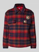Tommy Jeans Regular Fit Hemdjacke mit Brusttasche in Rot, Größe M