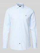 Tommy Hilfiger Tailored Fit Businesshemd aus reiner Baumwolle in Bleu,...