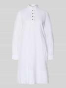 Christian Berg Woman Leinenkleid mit Stehkragen und kurzer Knopfleiste...