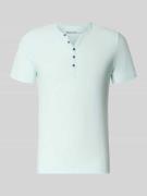 MCNEAL T-Shirt mit V-Ausschnitt und Knopfleiste in Helltuerkis, Größe ...