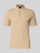 bugatti Slim Fit Poloshirt mit Strukturmuster in Cognac, Größe L
