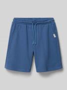 Garcia Sweatshorts mit Label-Detail und Eingrifftaschen in Rauchblau, ...