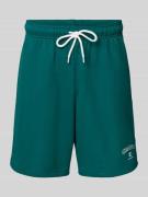 CHAMPION Sweatshorts mit Logo und elastischem Bund in Dunkelgruen, Grö...