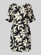 s.Oliver RED LABEL Relaxed Fix Freizeitkleid aus Viskose-Mix in Black,...